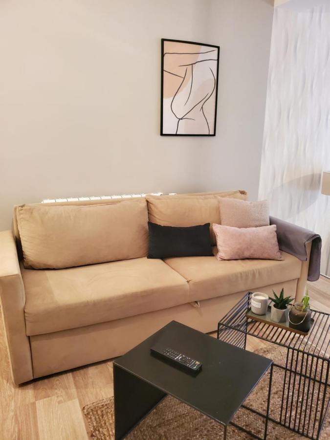 Sleep And Drive Premium Apartment Sarajevo Ngoại thất bức ảnh